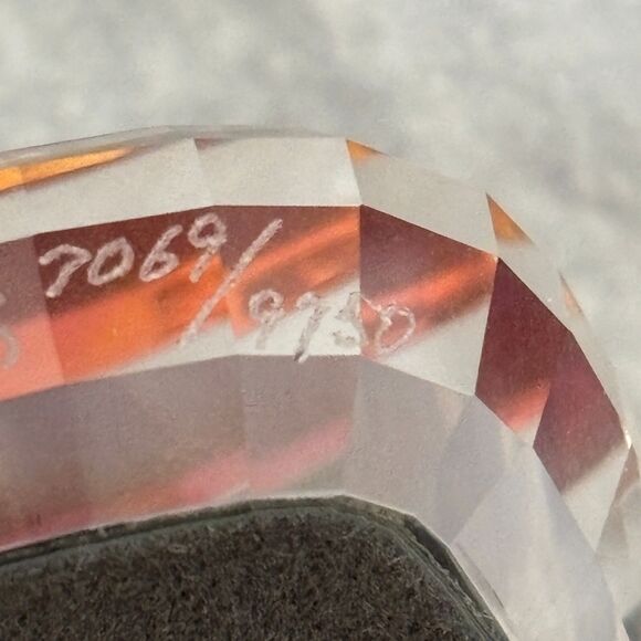 Crystal World Disney Showcase Collection Cinderellas Slipper Figurine Numbered - Picture 7 of 9